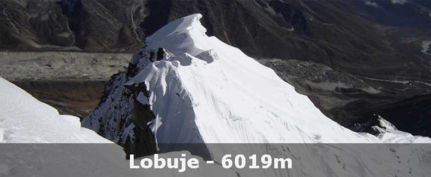 Lobuche East Peak